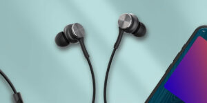 Encore Data Products Highlights Maxwell Earbuds with Dual USB Connectivity for Educational Technology