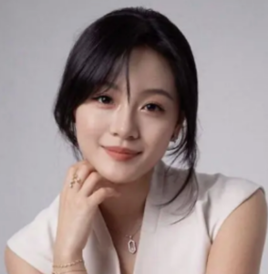 Influential Women: Sara Chujun Li Brings Cultural Depth and Modern Precision to Contemporary Jewelry Design